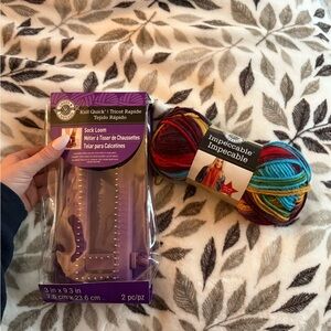 Knit Quick Sock Loom with Multicolor Yarn Set